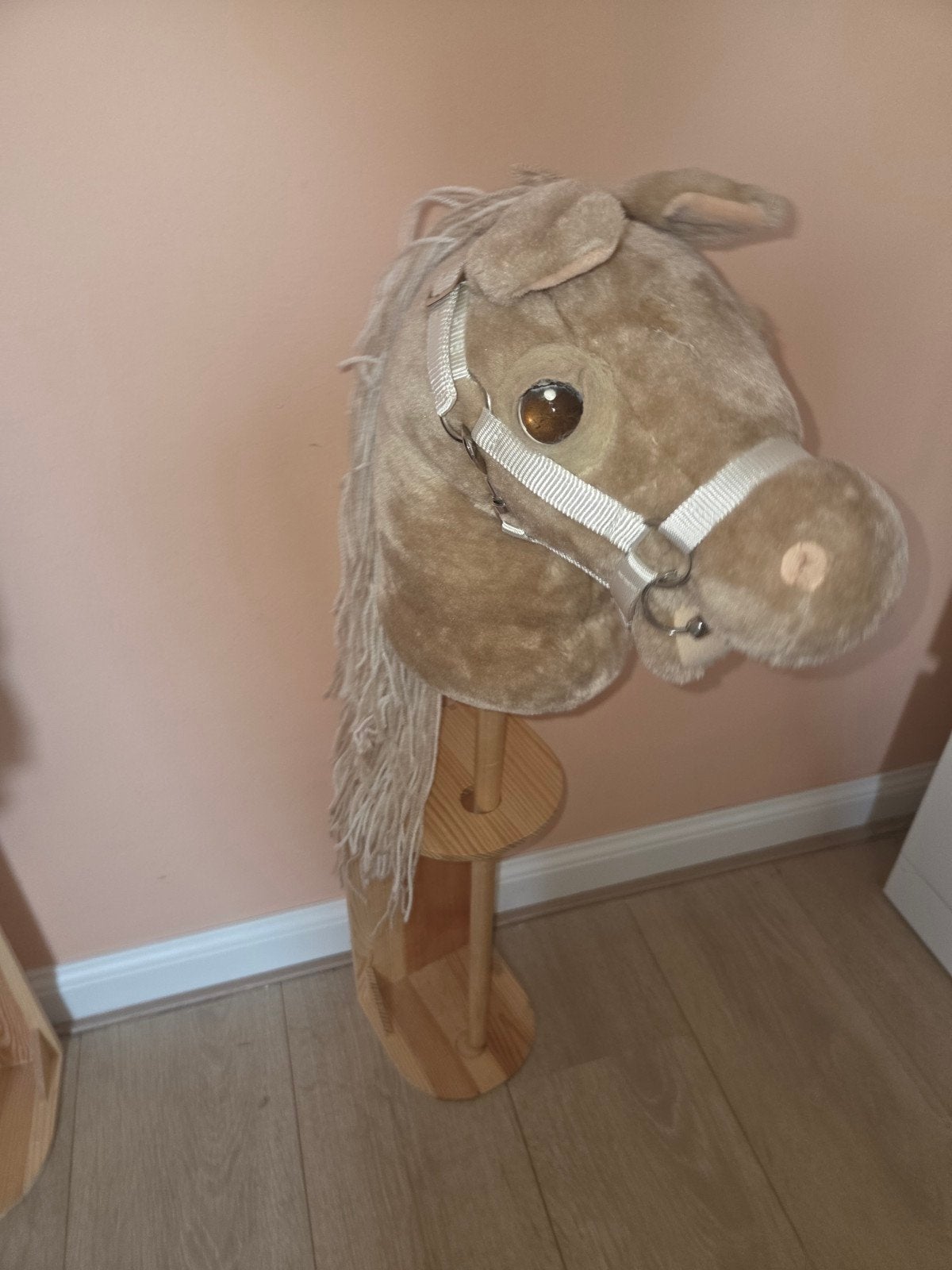 Hobby Horse met accessoires - Zo goed als nieuw, Kinderen en Baby's, Ophalen, Zo goed als nieuw, Jongen of Meisje