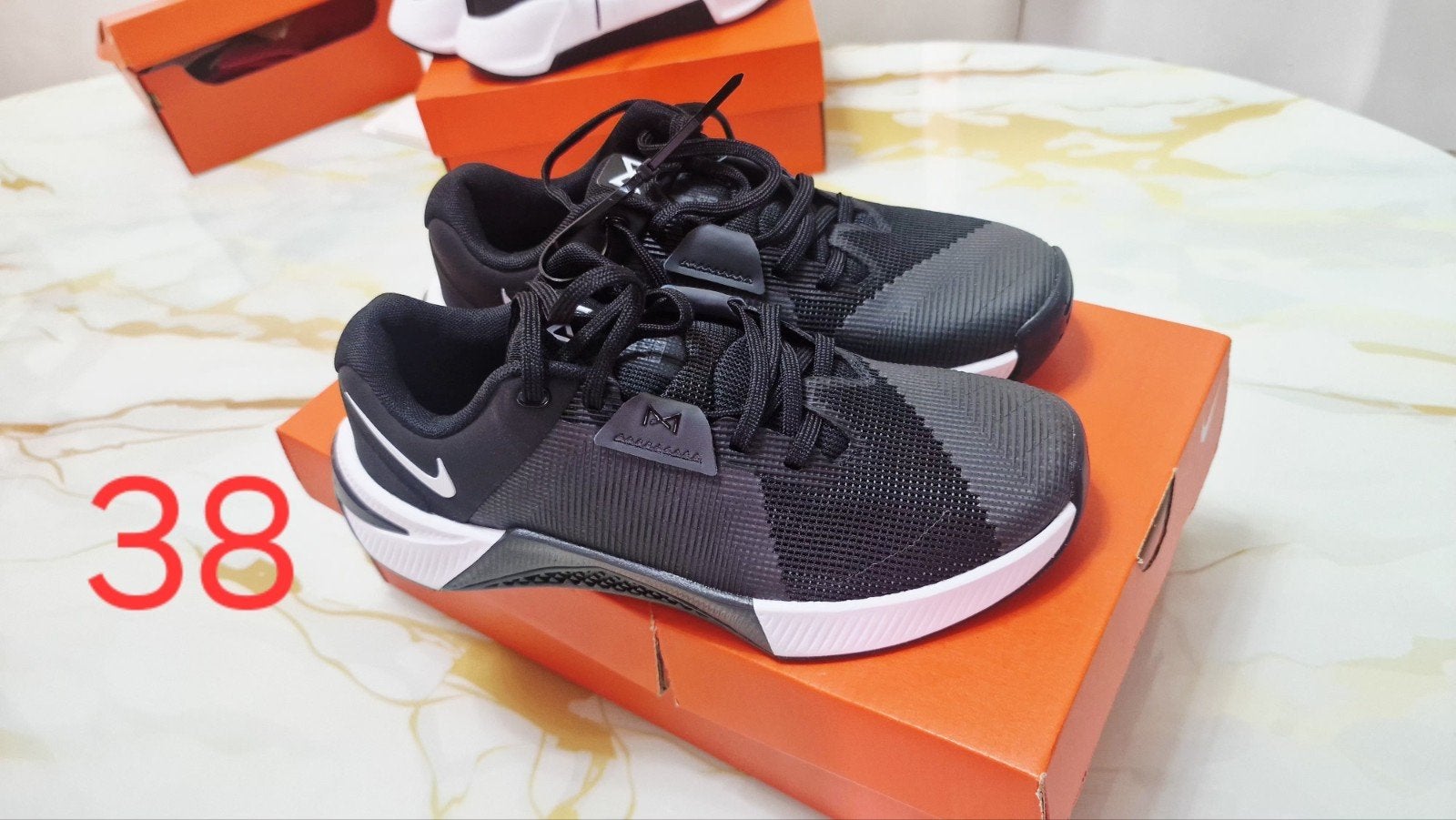 Nike Metcon 10 Zwart/Wit - Nieuw - Maat 38, Ophalen of Verzenden