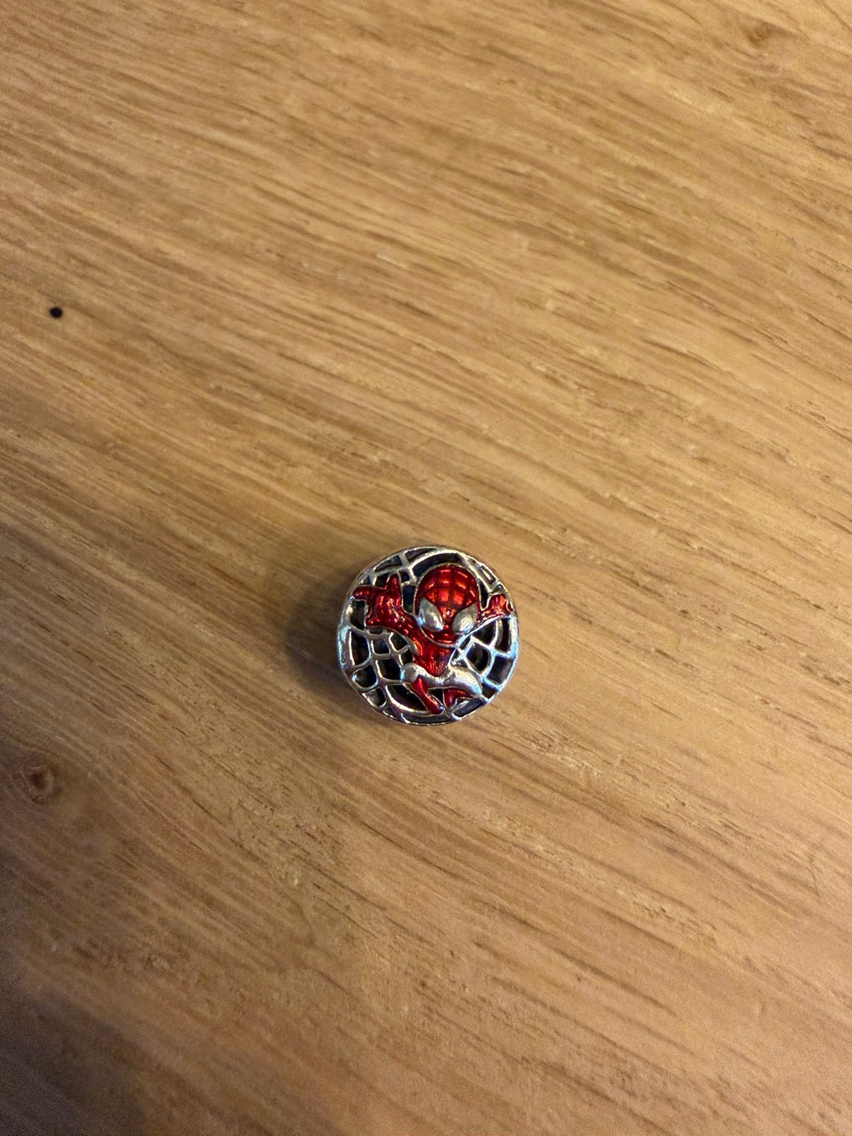 Pandora marvel bedel spider man, Ophalen, Zo goed als nieuw, Zilver, Pandora
