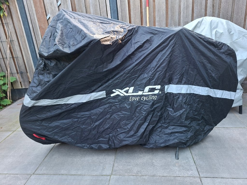 Te koop 2 XLC Fietshoezen, Ophalen, Zo goed als nieuw, XLC