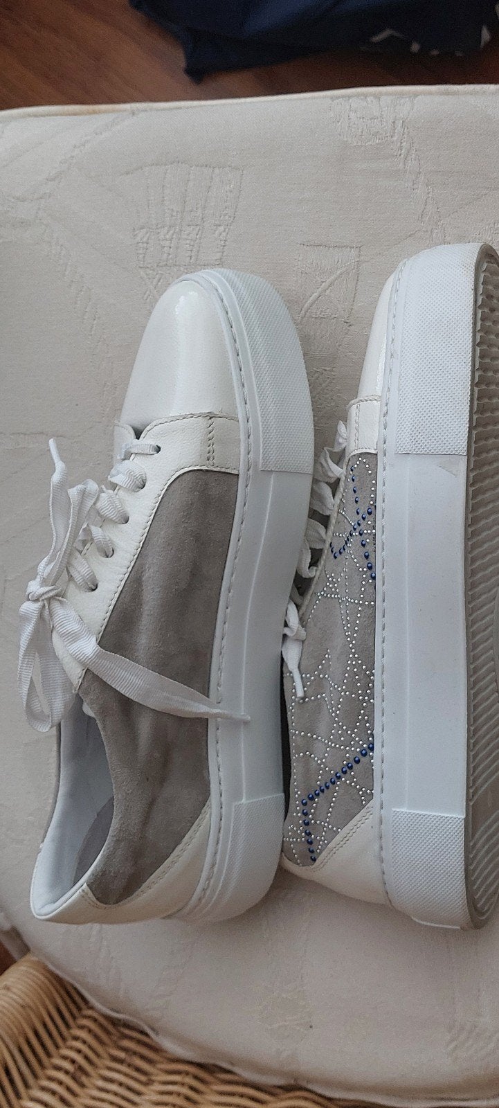 sneakers maat 40, Overige kleuren, Nieuw, Ophalen of Verzenden, Sneakers of Gympen