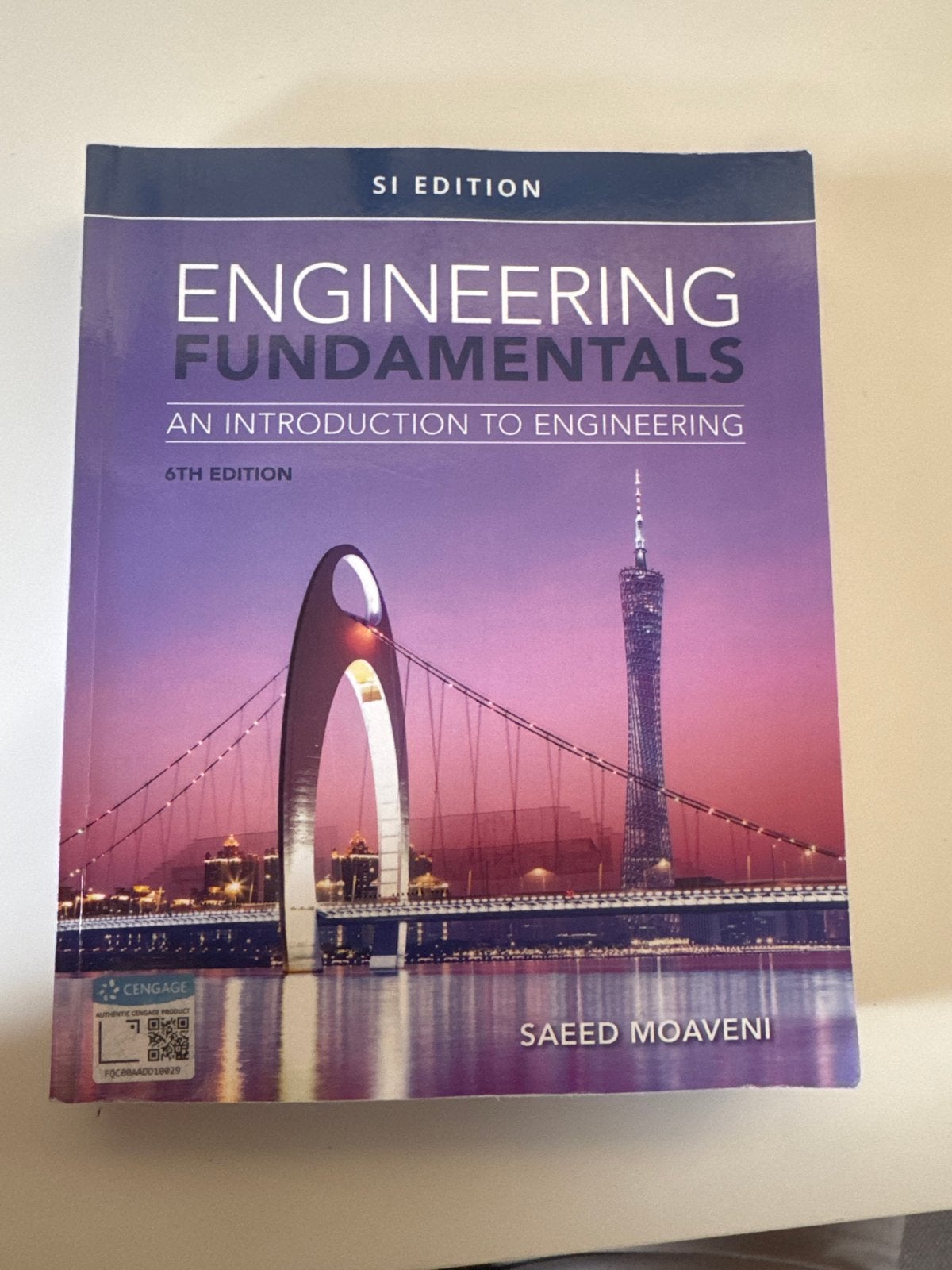 Engineering Fundamentals: An Introduction to Engineering, Ophalen of Verzenden, Zo goed als nieuw, Overige onderwerpen