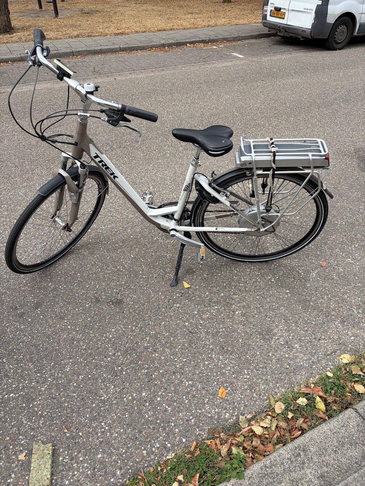 Trek E-bike, Gebruikt, 51 tot 55 cm, 30 tot 50 km per accu, Ophalen