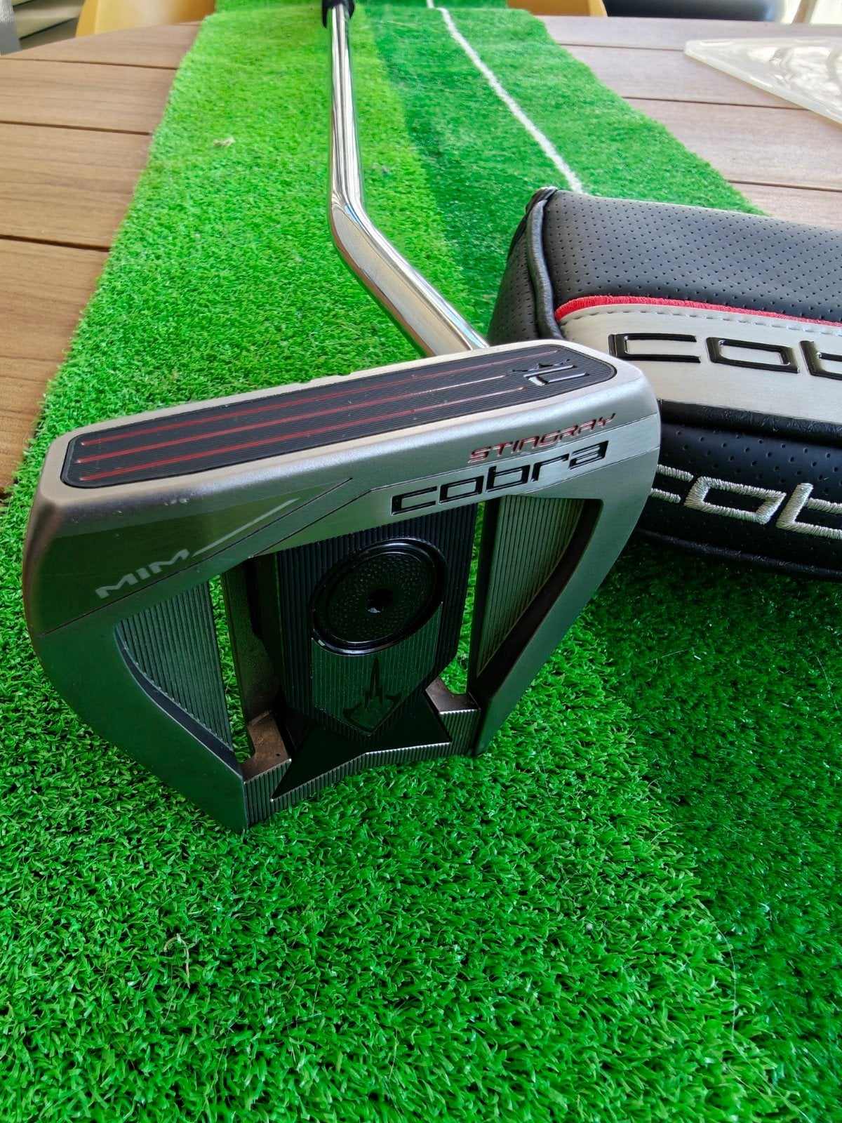 Cobra Stingray MIM putter als NIEUW+ cover. 35 inch / kbs, Ophalen of Verzenden, Zo goed als nieuw, Club, Overige merken