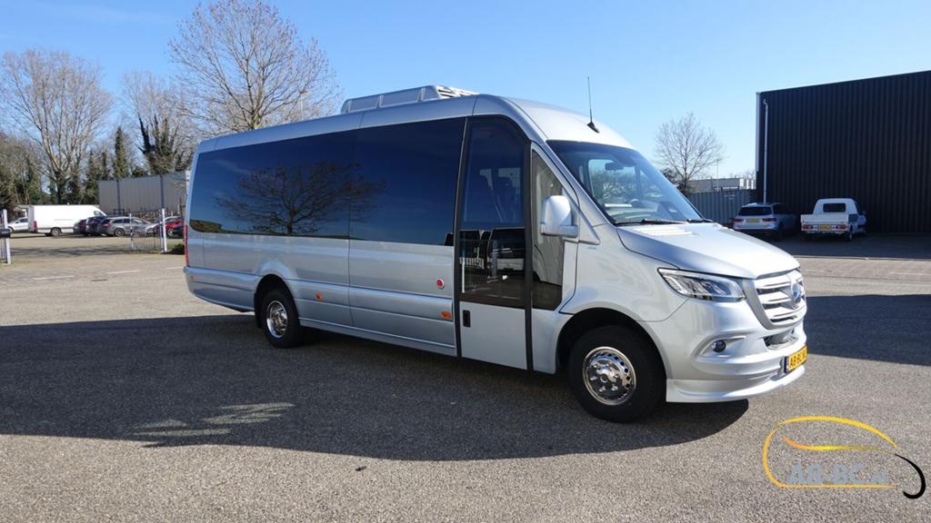 Mercedes-Benz NEW Sprinter 519 CDI 24 Seats EURO 6, Auto's, Automaat, 188 pk, Mercedes-Benz, Bedrijf