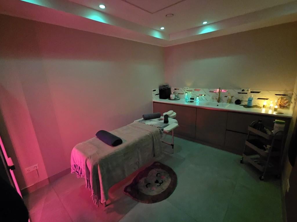 Foto 7 van Massage & Infrarood Sauna | JapaneseHead Spa Ridderkerk