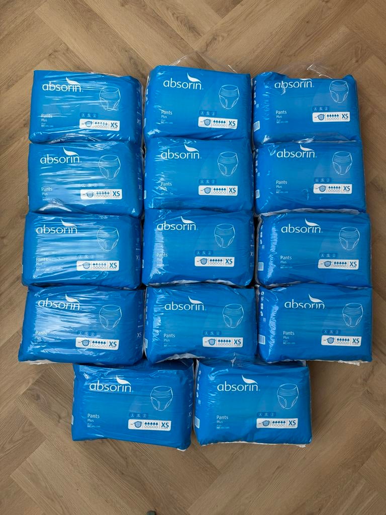 Gratis 14 pakken Luierbroekjes maat XS, Ophalen, Nieuw