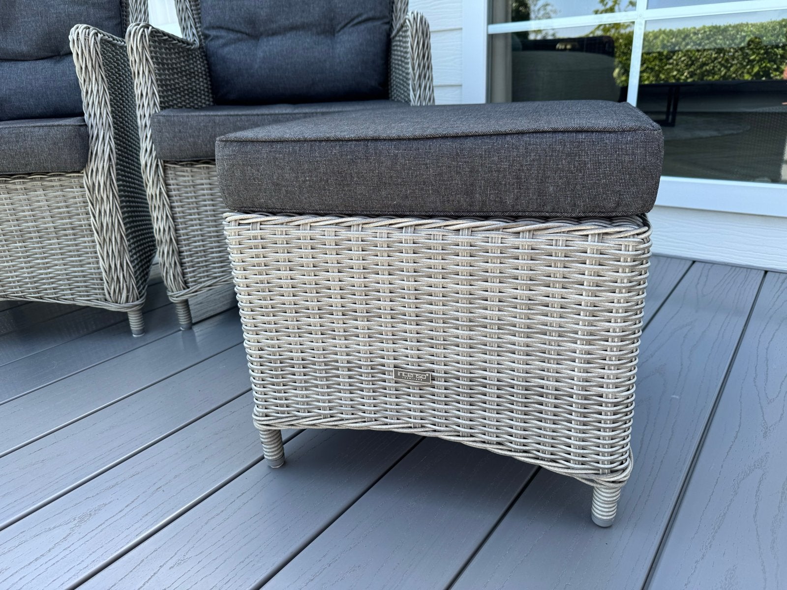 Intenso Furniture Tuinstoelen met Voetenbank - Grijs, Ophalen, Kunststof, Twee, Zo goed als nieuw