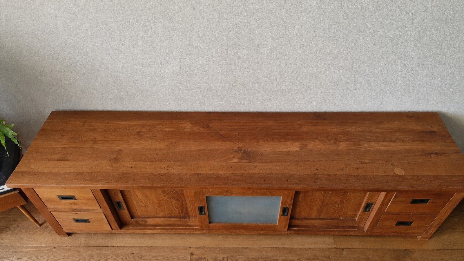 Massief Teakhouten TV Dressoir - Handgemaakt Indonesië, Huis en Inrichting, Kasten | Televisiemeubels, Ophalen, Gebruikt, Koloniaal