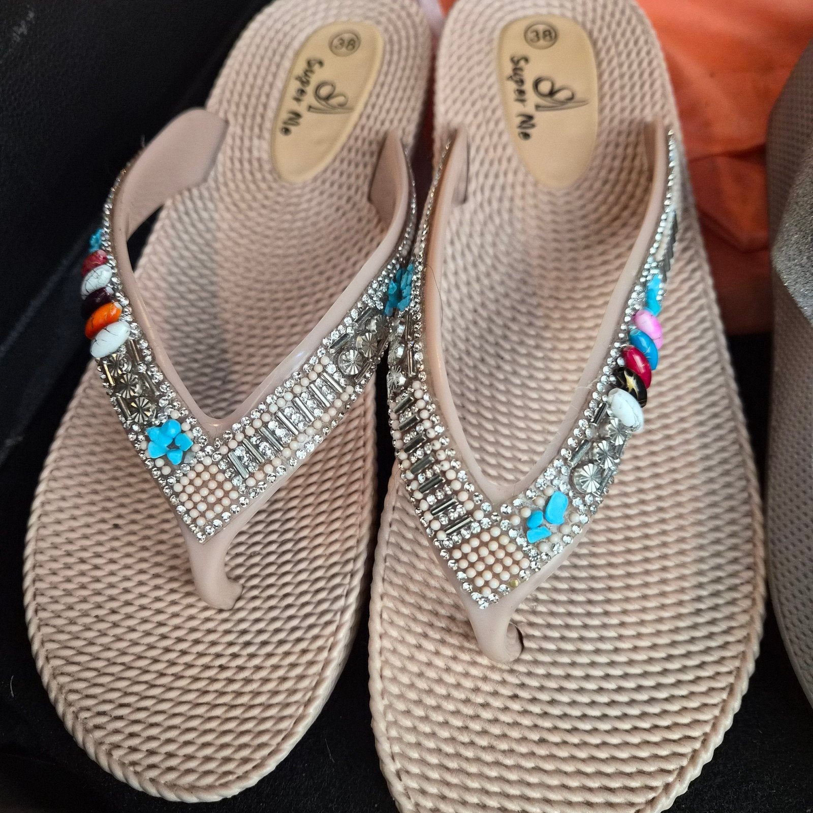 Diverse Dames Slippers en Sandalen - Maat 38, Slippers, Ophalen of Verzenden, Gedragen, Overige kleuren