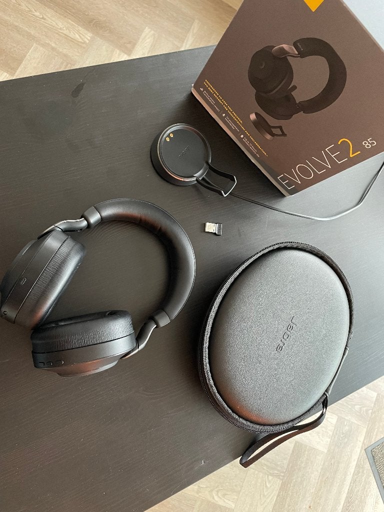 Jabra Evolve2 85 MS Headset - Compleet met doos, Computers en Software, Headsets, Ophalen, Gebruikt, Inklapbare microfoon, Draadloos