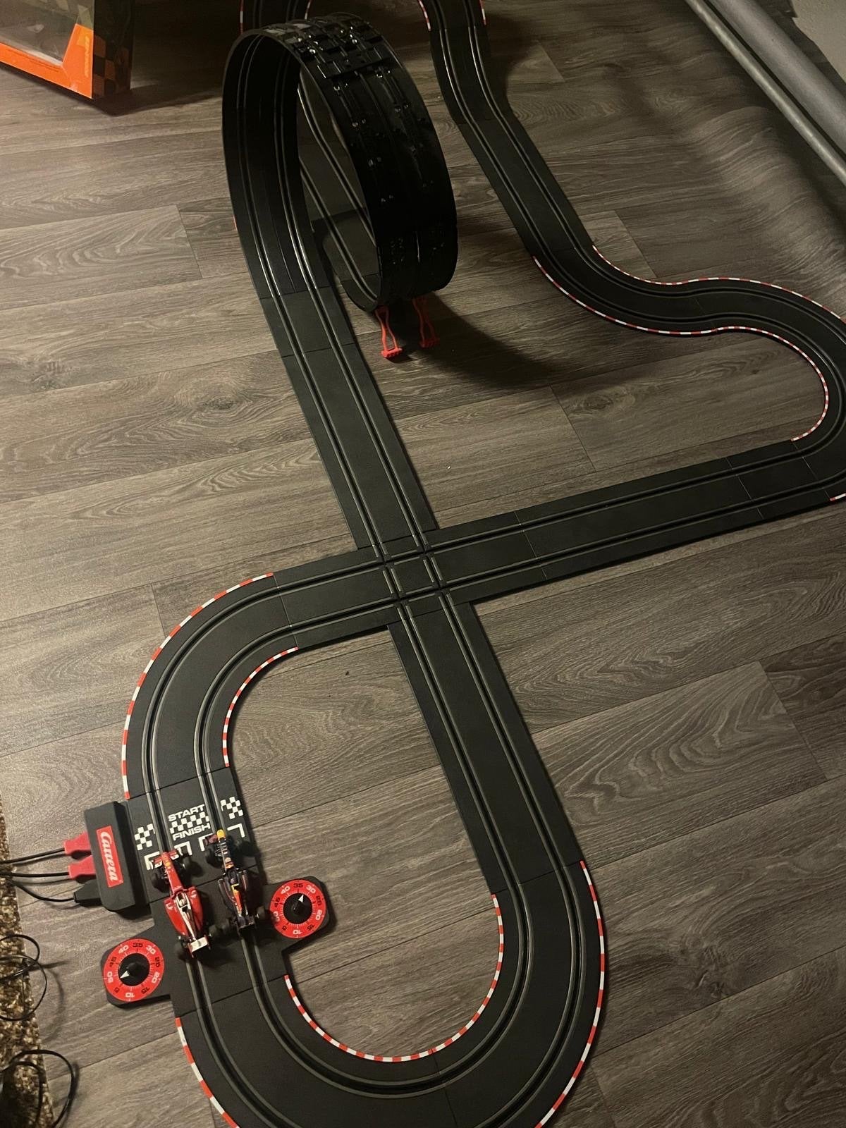 Carrera GO!!! Max Action Racebaan - 6,3 meter, Carrera, Ophalen of Verzenden, Met looping, Elektrisch