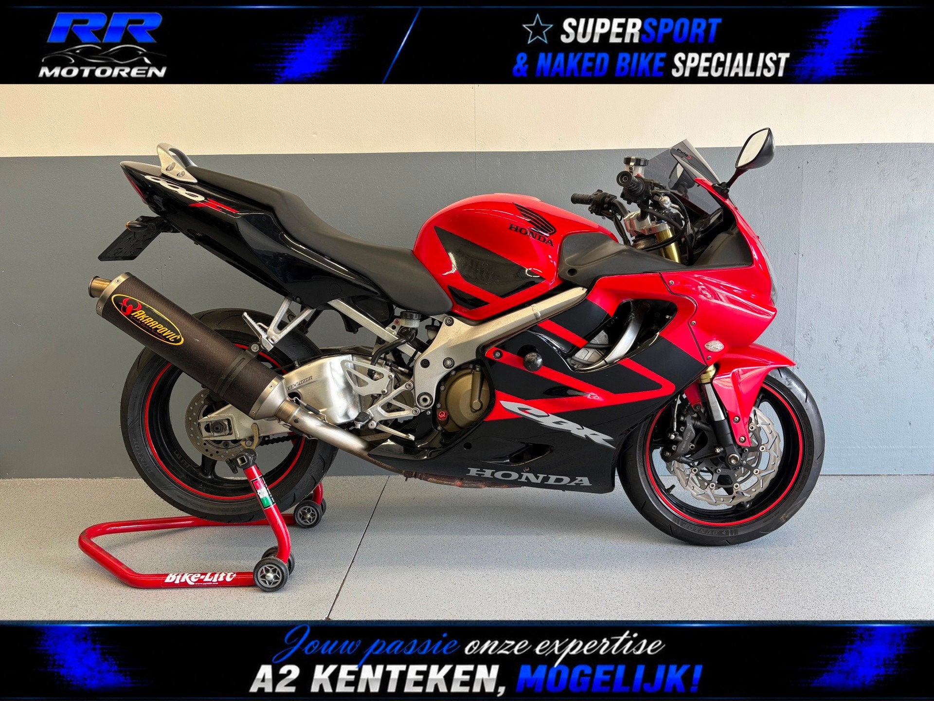Honda Sport CBR 600F / RED - BLACK / AKRAPOVIC / CUSTOM STUU, Sport, Meer dan 35 kW, 599 cc, Handgeschakeld