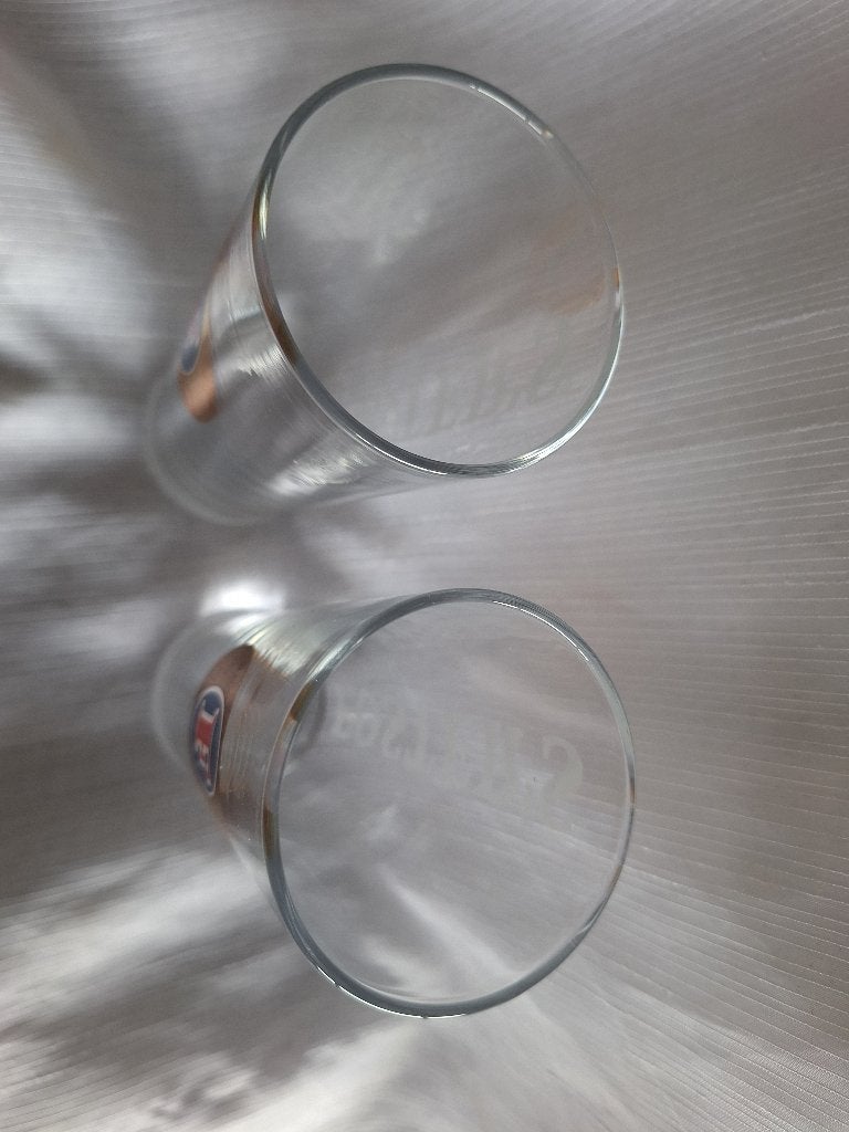 FOSTERS bier glazen 2 stuks, 0,25 l, Verzamelen, Ophalen of Verzenden, Zo goed als nieuw, Bierglas