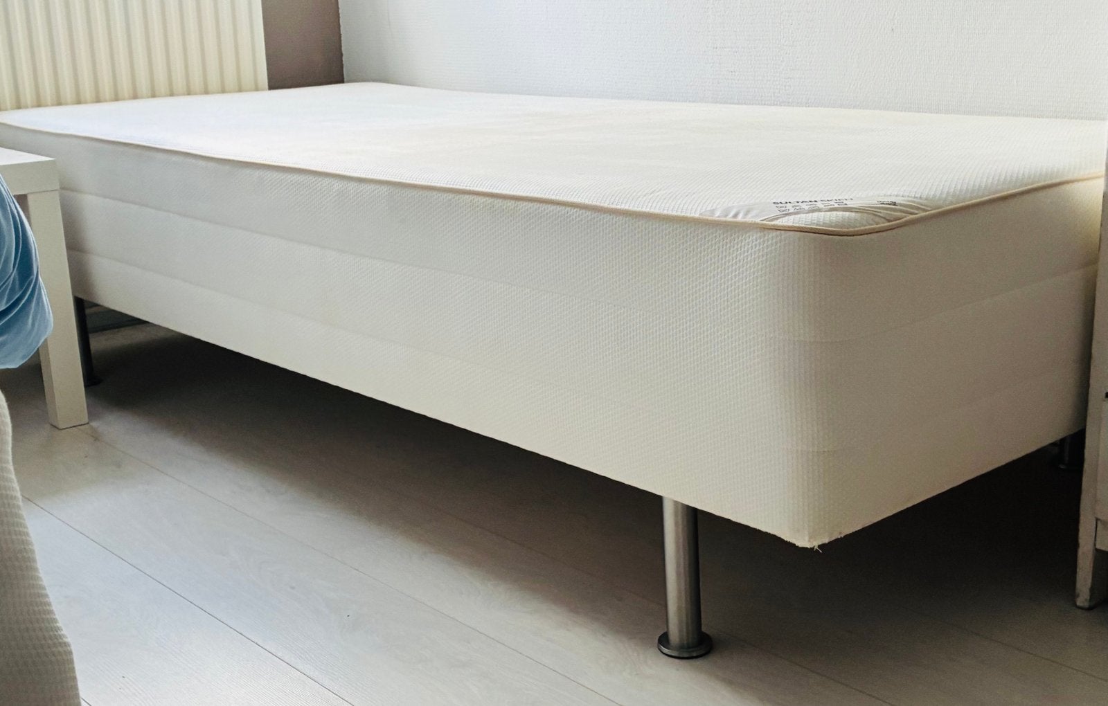 Twee zgan eenpersoons Ikea Boxsprings, 90 x 2.00, 90 cm, Eenpersoons, Wit, Ophalen of Verzenden