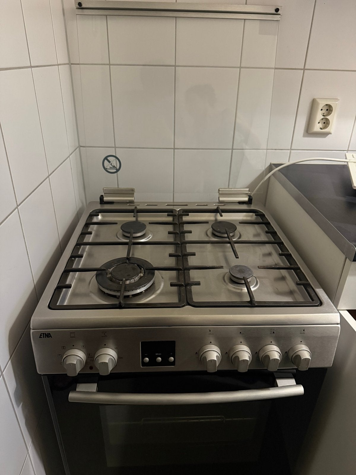 ETNA Vrijstaand Gasfornuis met Oven - Zo goed als nieuw, 60 cm of meer, Zo goed als nieuw, Gas, Vrijstaand