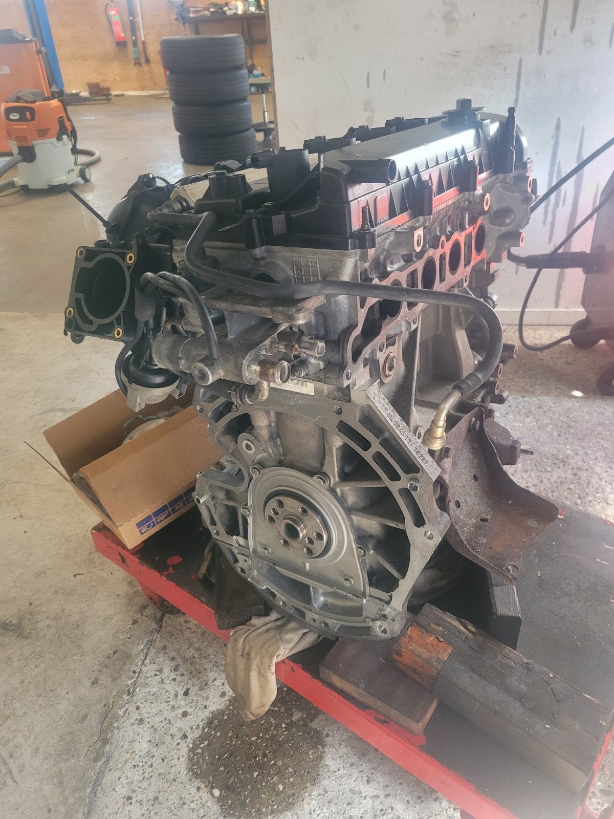 duratec 1.8 motor gereviseerd ong. 7500 km volvo ford mazda, Auto-onderdelen, Ophalen, Gereviseerd, Ford