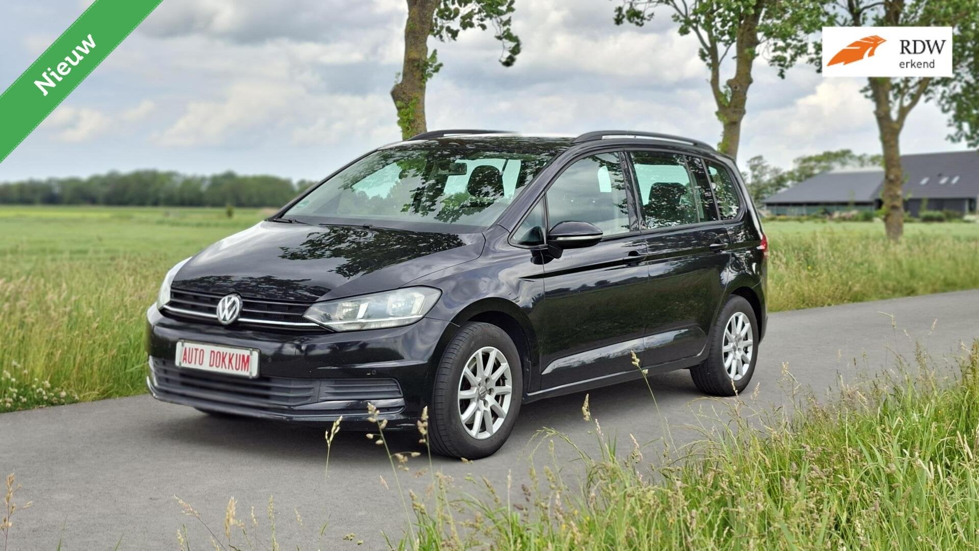 Volkswagen Touran 1.2 TSI Trendline, 5 persoons, Auto's, Volkswagen, Voorwielaandrijving, Euro 6, 4 cilinders, Zwart
