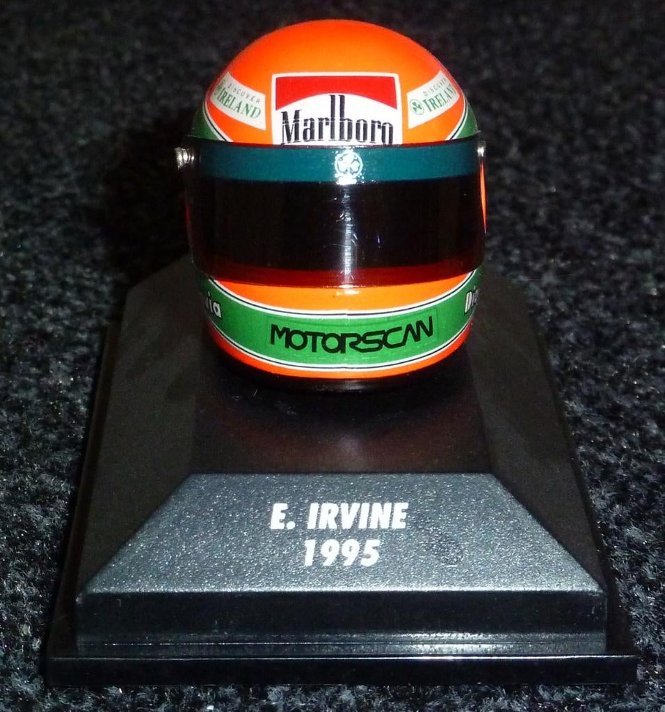 1995 - Helmet - Eddie Irvine, Ophalen of Verzenden, Gebruikt, 1:5 t/m 1:8, Overige typen