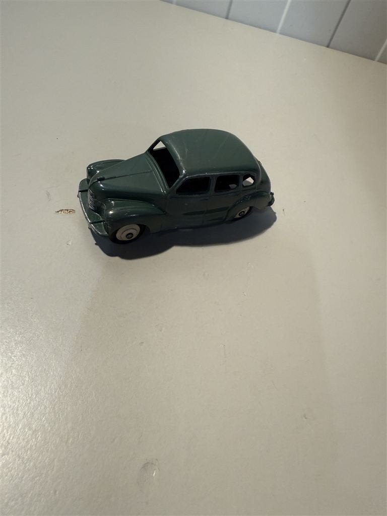 Dinky Toys 152 Austin A40 Devon, Ophalen of Verzenden, Zo goed als nieuw, Auto