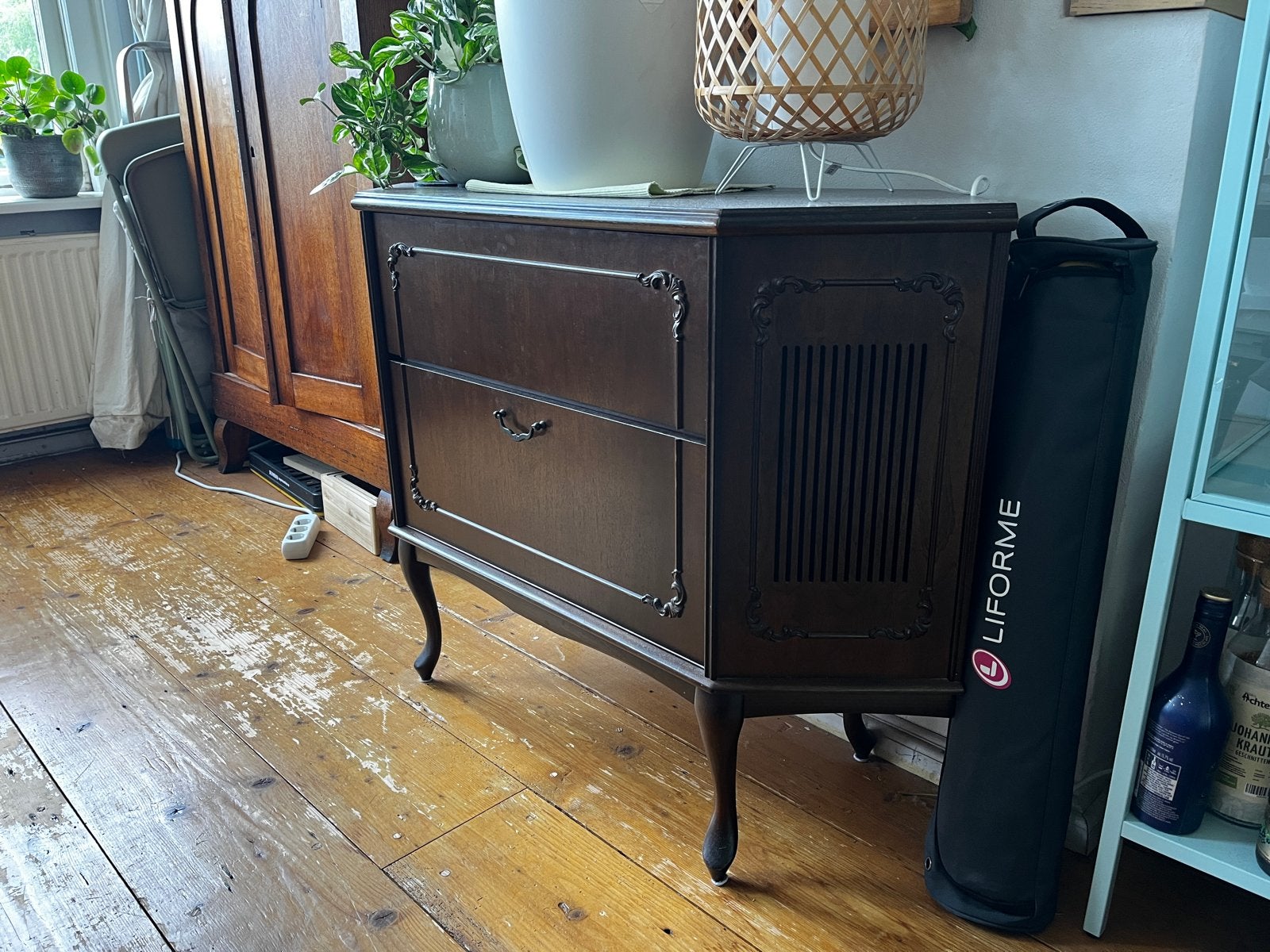 Vintage Radio Kast - Gerenoveerd met Kleine Fix, Ophalen