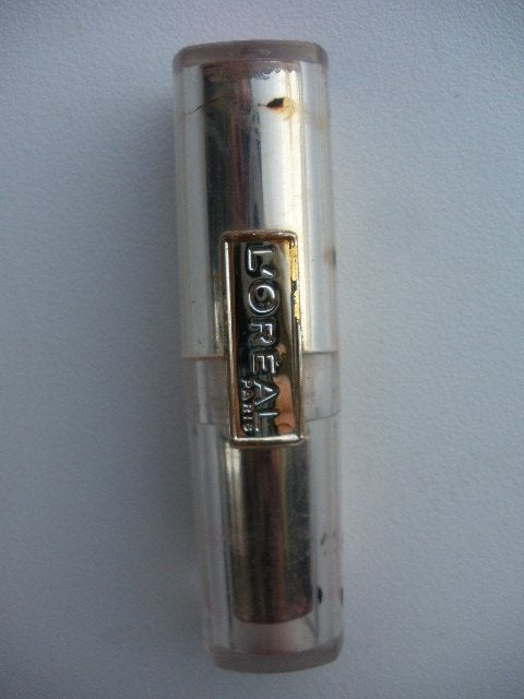 L’Oréal Colour/Rouge Caresse lipstick 202 Impulsive Fuchsia, Ophalen of Verzenden, Nieuw, Roze, Lippen