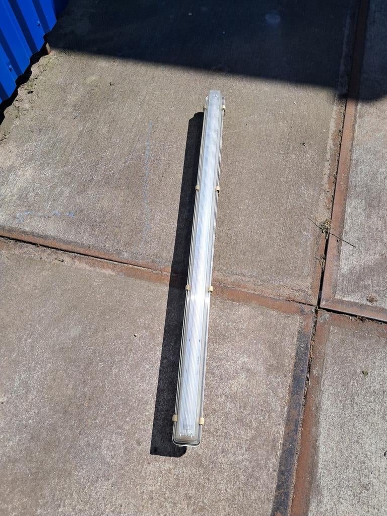 Robuuste TL-armatuur - Waterdicht en Stofbestendig, Gebruikt, Industrieel, Functioneel, Ophalen of Verzenden, Minder dan 100 cm
