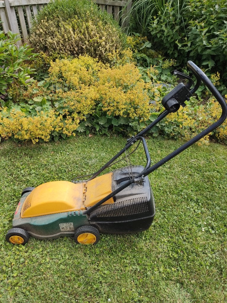 Gratismaaier, Tuin en Terras, Grasmaaiers, Ophalen, Gebruikt, Elektrische grasmaaier, Opvangbak
