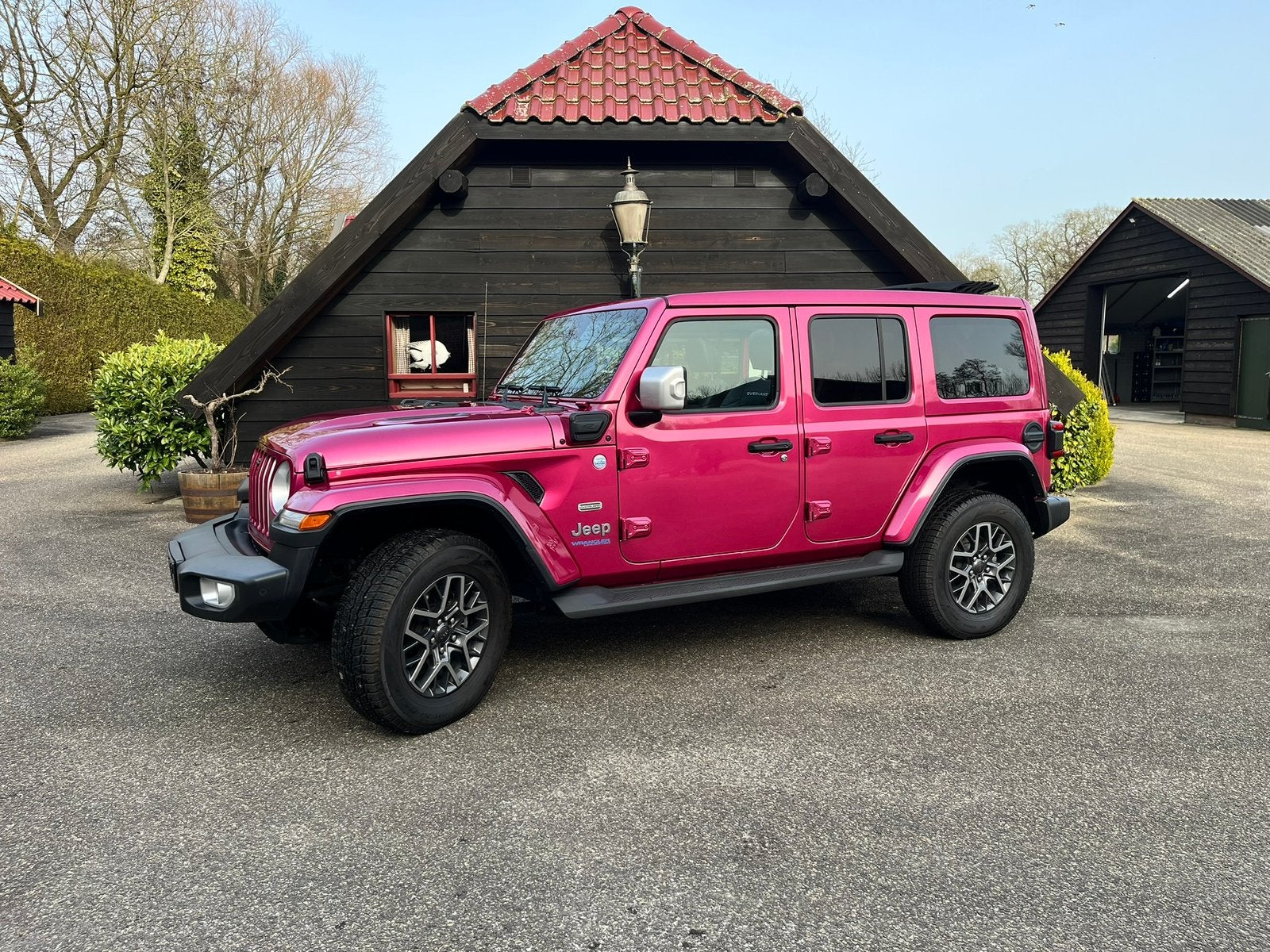 Jeep Wrangler Hybrid Overland Sky Onetouch 380pk FULL OPTION, Auto's, Jeep, Automaat, 2240 kg, Leder, Vierwielaandrijving