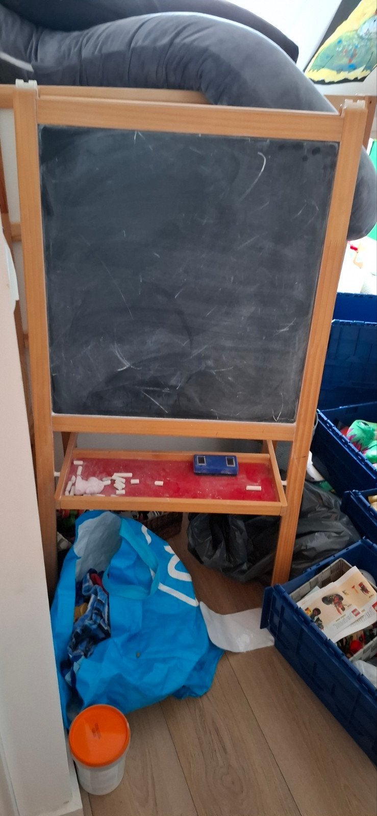 Krijtbord op standaard - Gratis af te halen, Kinderen en Baby's, Ophalen, Gebruikt, Knutselen