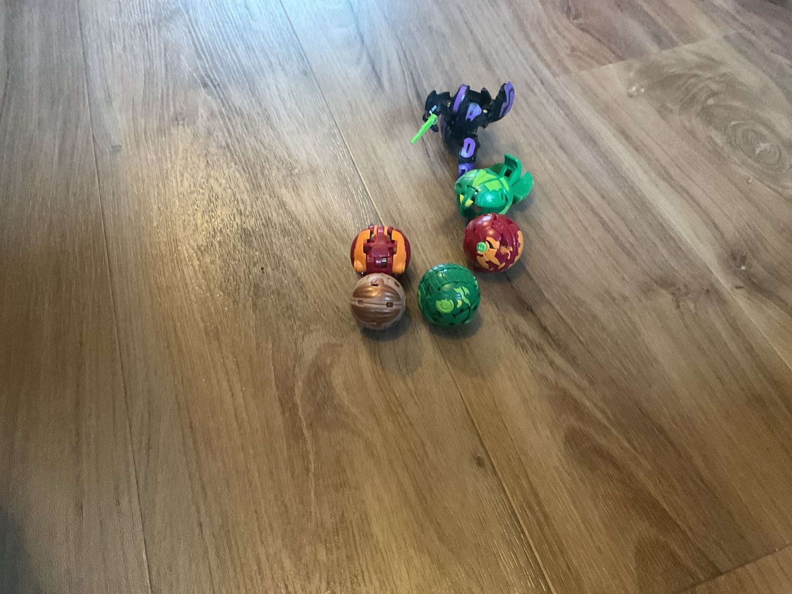 Bakugan figuren en ballen set, Ophalen, Gebruikt