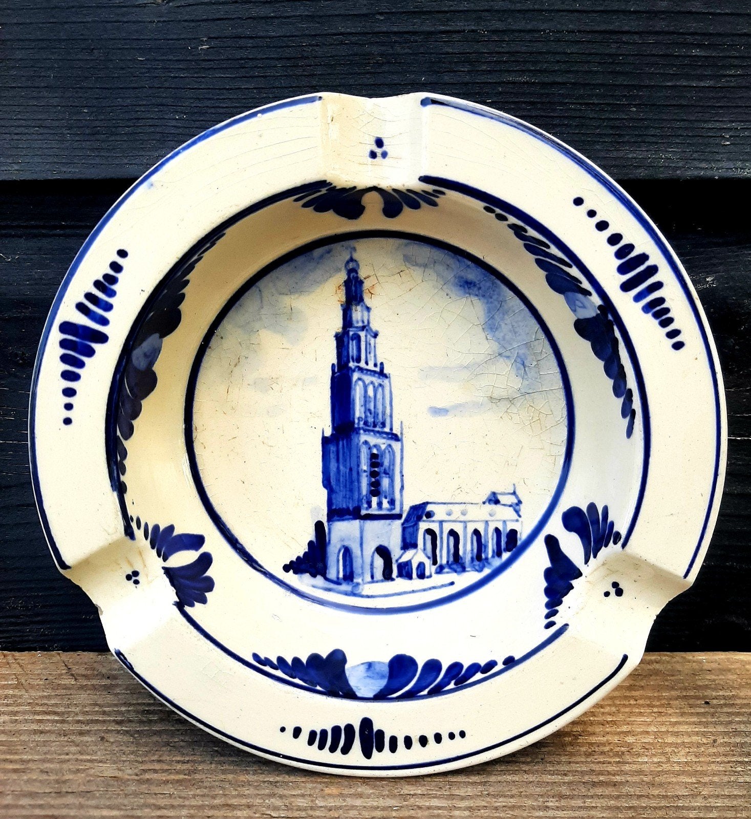 Delfts Blauw Asbak - (Martinitoren Groningen / Wiringa), Verzamelen, Ophalen of Verzenden, Zo goed als nieuw, Asbak