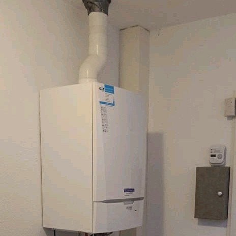 Remeha Calenta 40c HR-ketel - Goed onderhouden, Ophalen of Verzenden, Minder dan 60 cm, Cv-ketel of Combi-ketel, 30 tot 80 cm