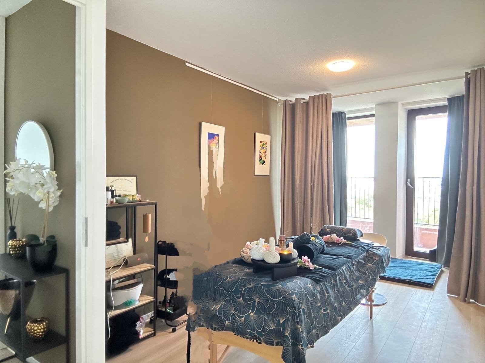 Professionele massage voor ontspanning, herstel en minder st