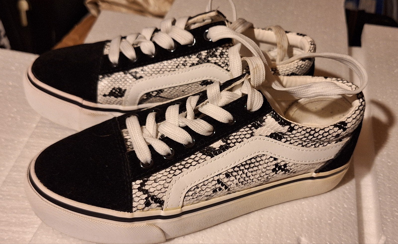 Sneakers dames maat 36, Ophalen of Verzenden, Zo goed als nieuw, Sneakers of Gympen