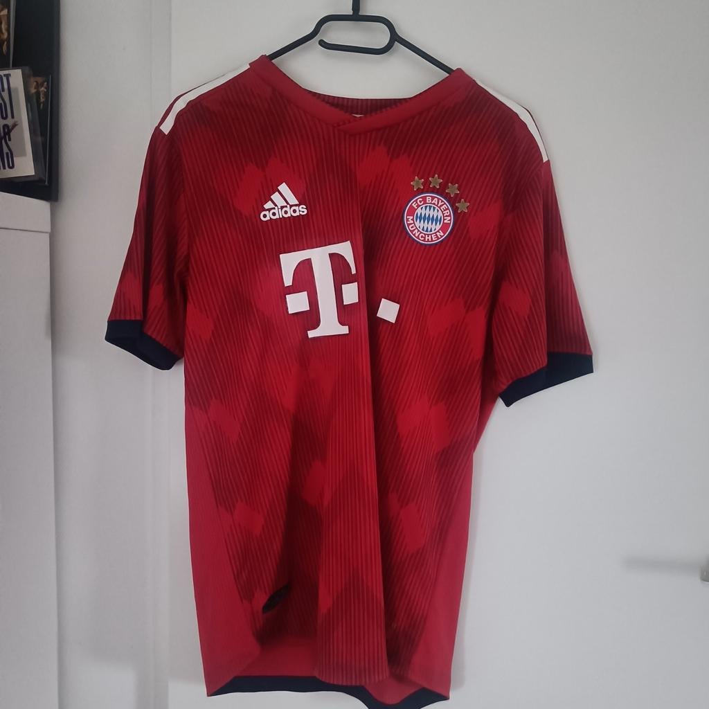 FC Bayern shirt - James 11, Ophalen of Verzenden, Zo goed als nieuw, Shirt