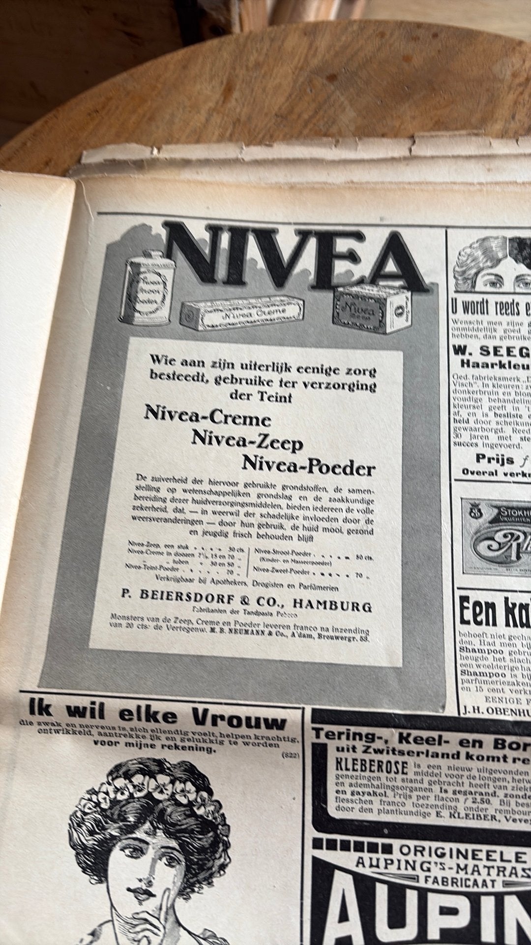 1914 koningshuis Denemarken tandpasta en nivea reclame, Verzamelen, Verzenden, Voor 1920, Knipsel(s)