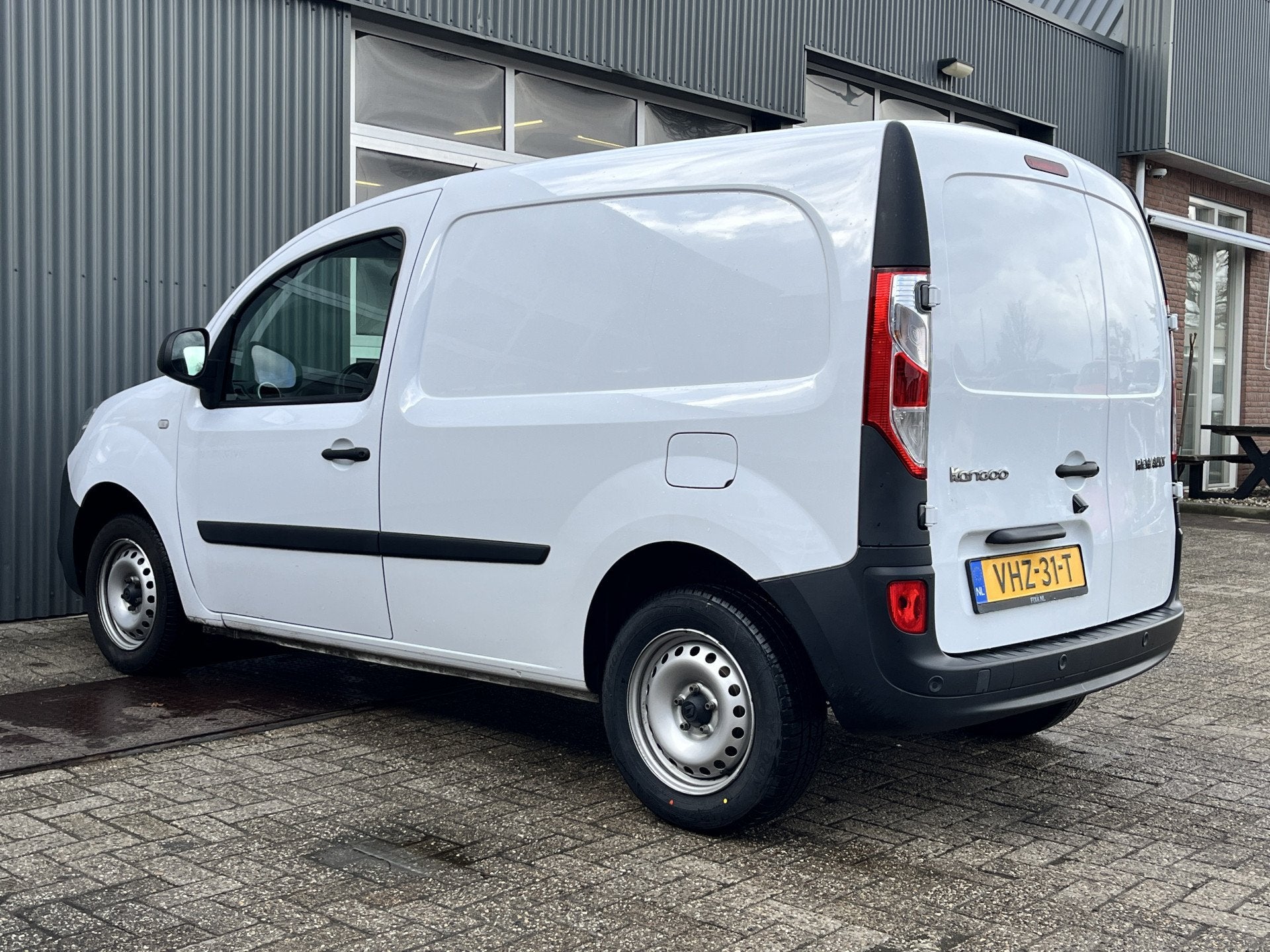 Renault Kangoo 1.5 Blue dCi Airco Bpm vrij Cruise control Bl, Auto's, Bestelauto's, Voorwielaandrijving, Parkeersensor, Stof, Gebruikt