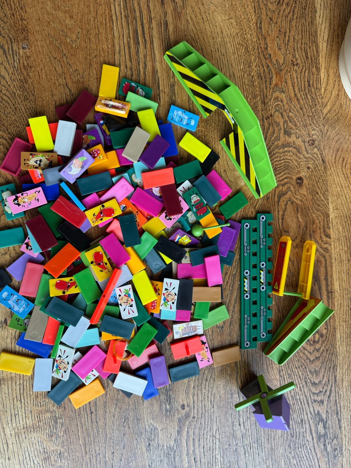 Grote set domino met extra onderdelen, Ophalen of Verzenden, Gebruikt, Jongen of Meisje