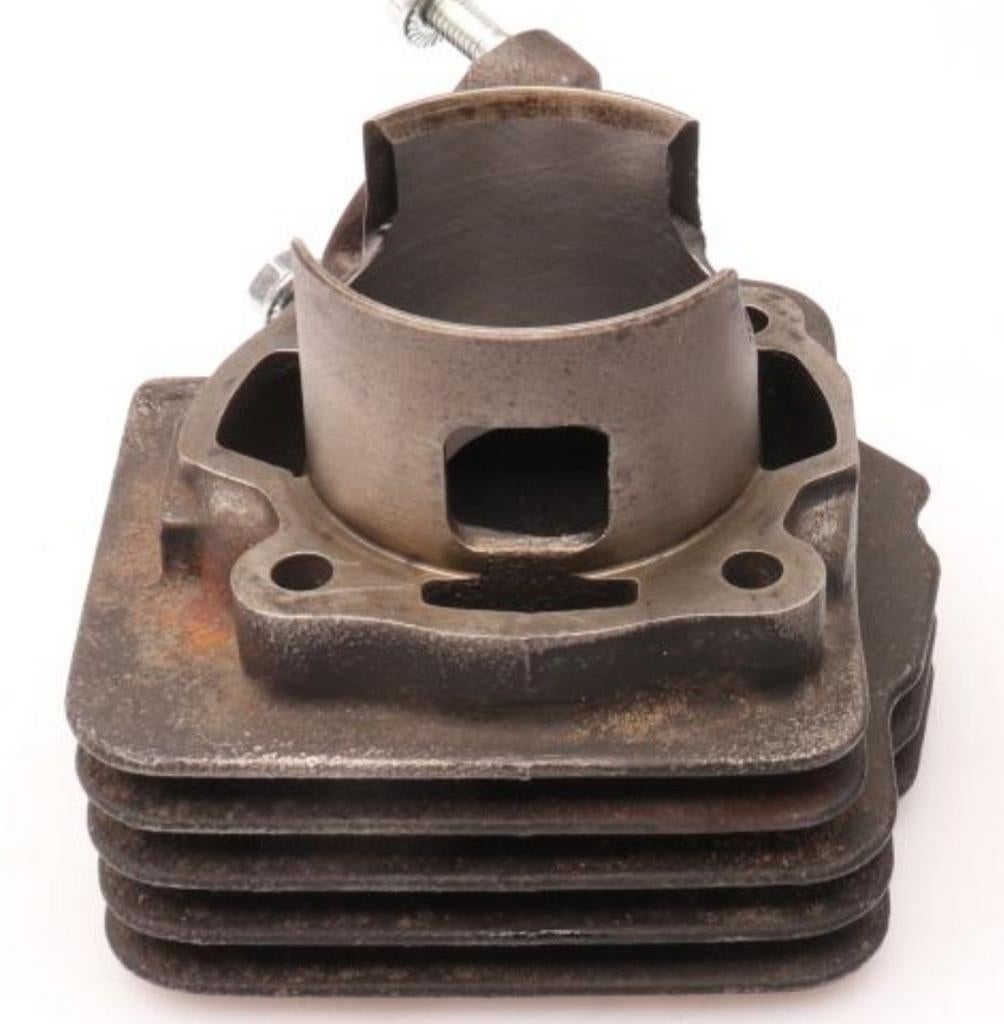 Gevraagd Cilinder 50 cc peugeot rapido, Ophalen of Verzenden, Gebruikt, Overige typen, Overige merken