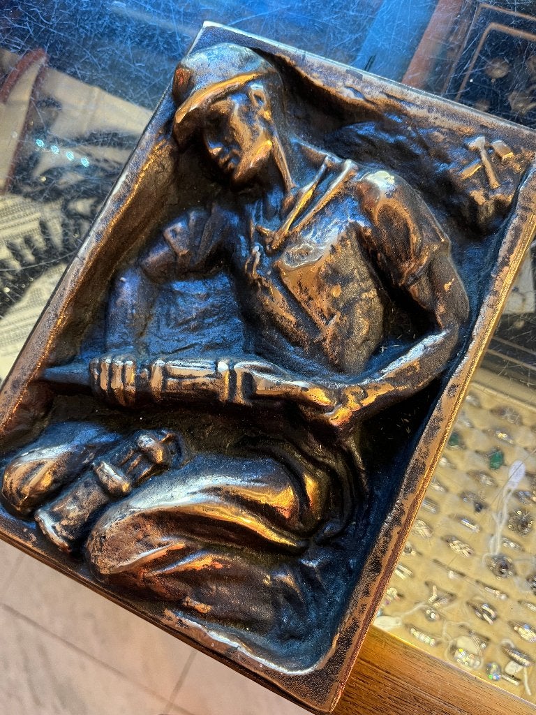 Zware relief plaquette mijnwerker, Ophalen of Verzenden