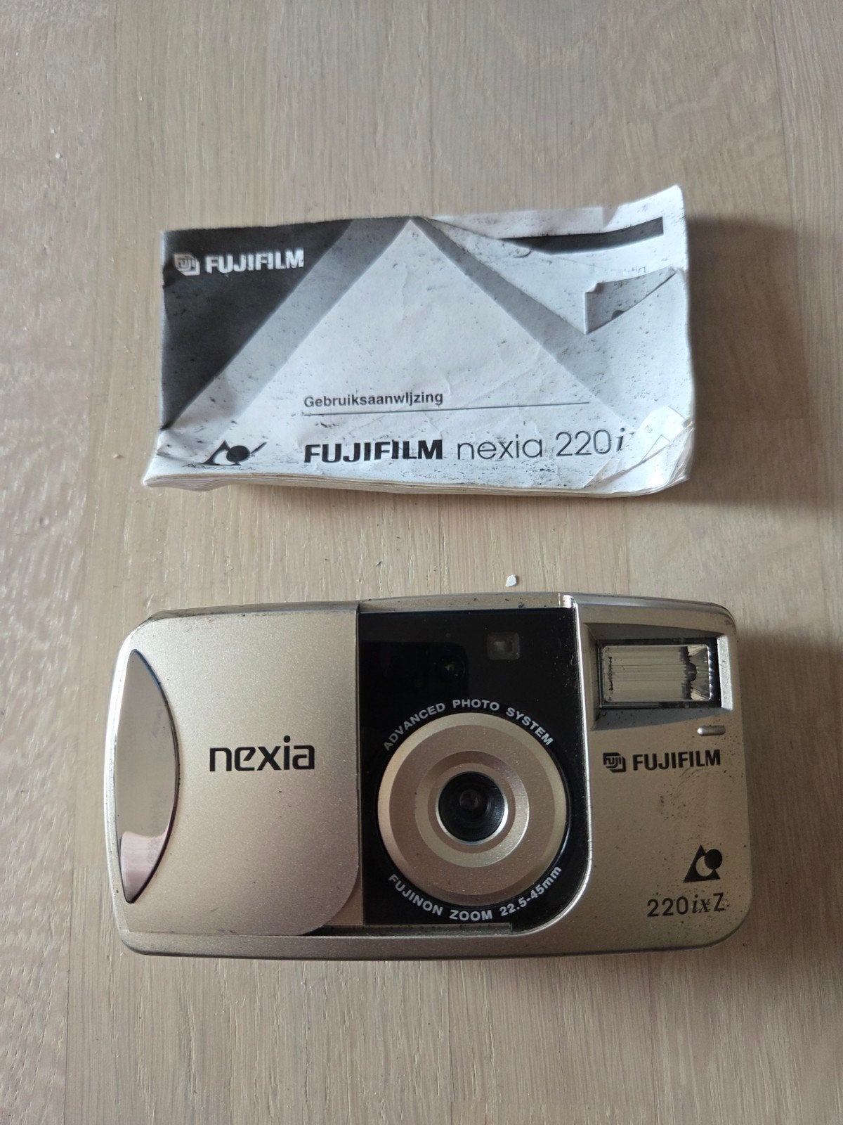 Fujifilm Nexia 220i APS Compact Camera met handleiding, Ophalen of Verzenden, Gebruikt, Compact, Fuji