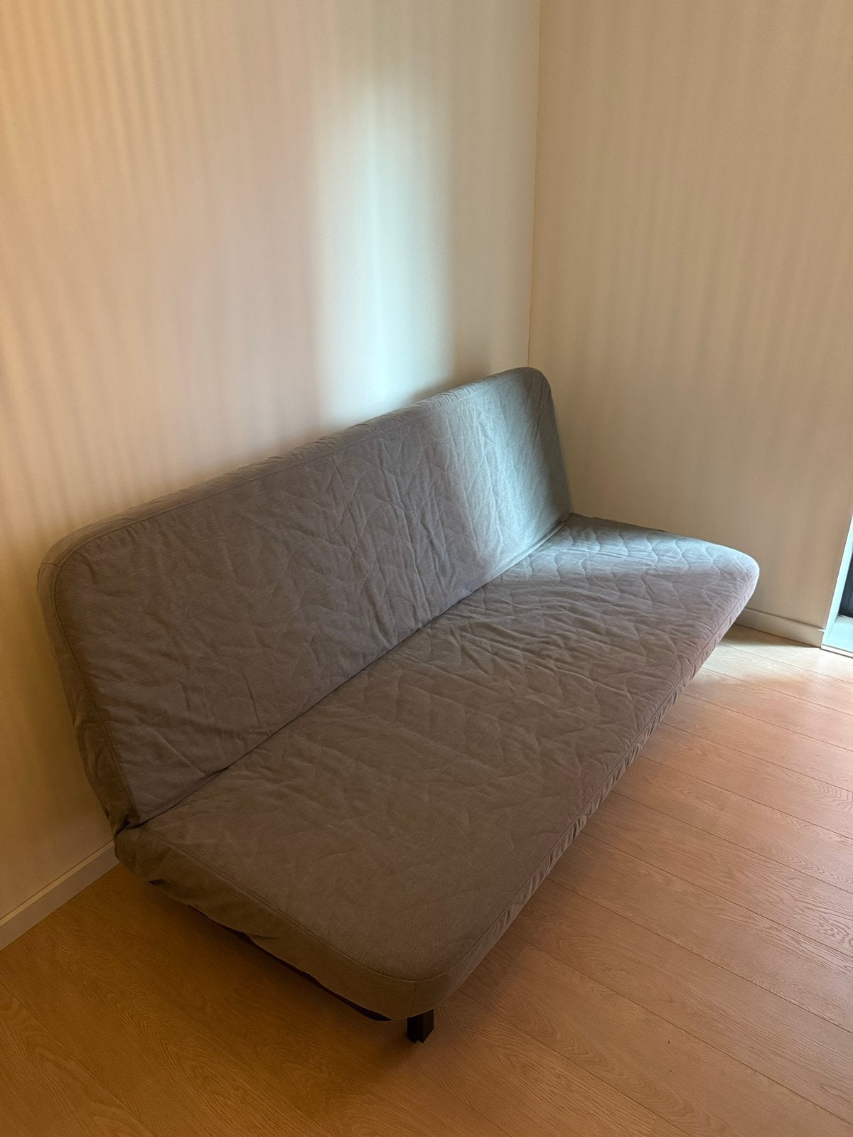 IKEA NYHAMN slaapbank met matras en lattenbodem, Ophalen, Tweepersoons, 140 cm, Zo goed als nieuw