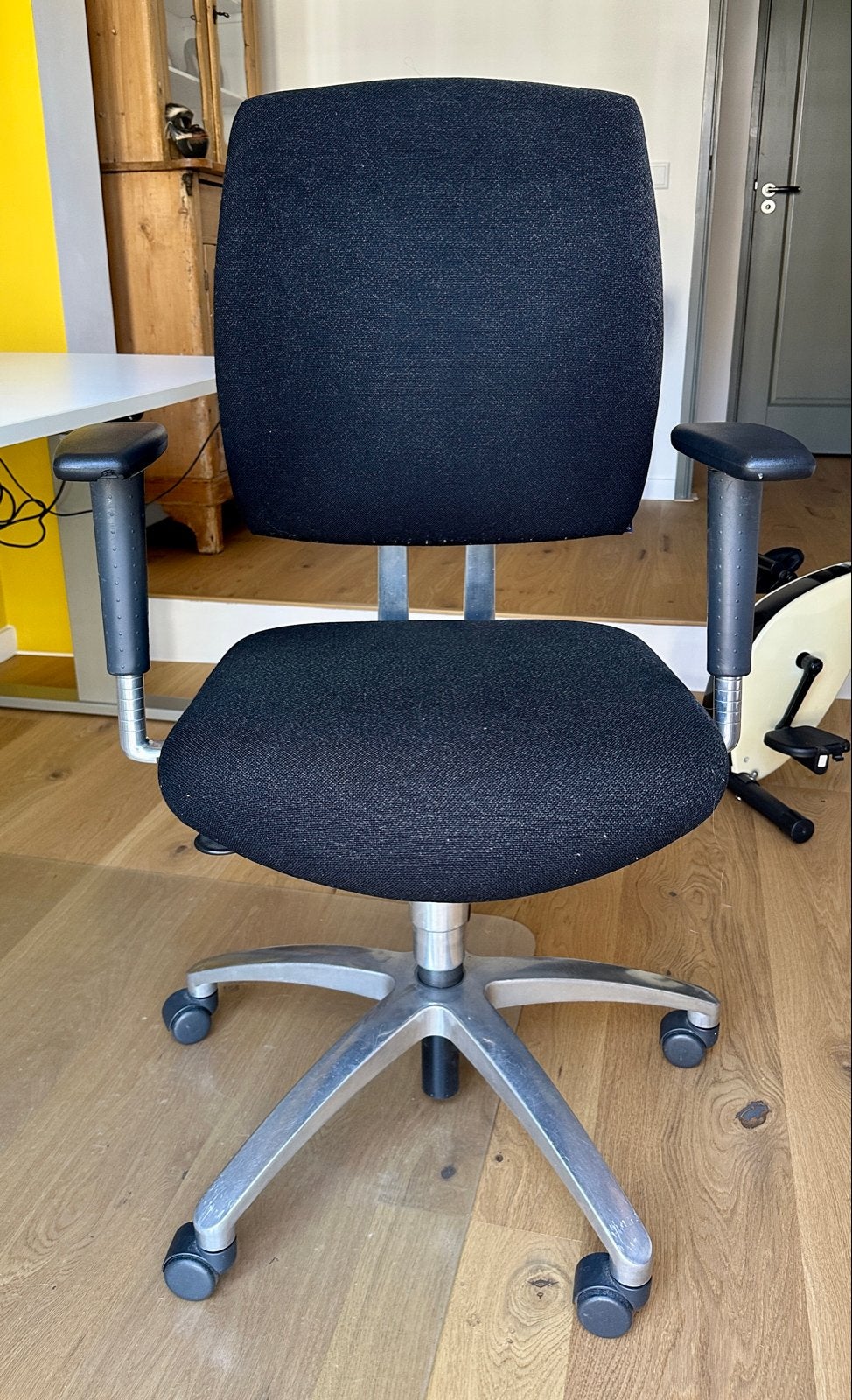 Professionele Ergonomische Bureaustoel - Drabert Entrada, Ophalen, Gebruikt, Zwart, Bureaustoel