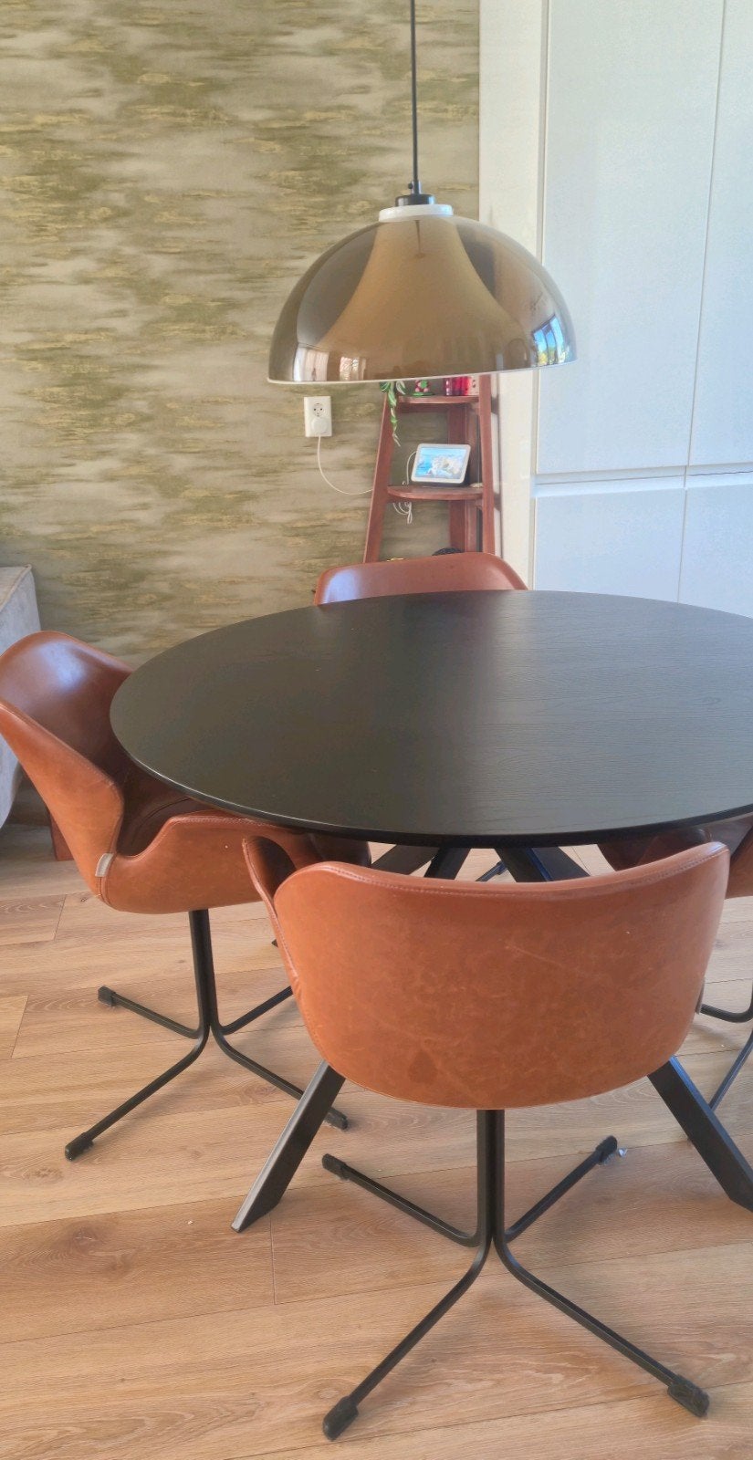 4 Eetkamerstoelen Zuiver Nikki, Ophalen, Gebruikt, Bruin, Leer