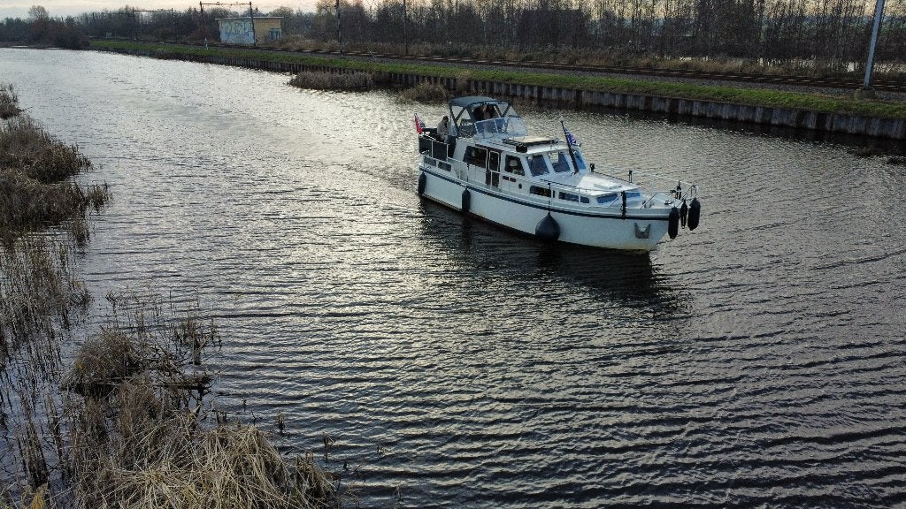 prachtig motorjacht, Watersport en Boten, Motorboten en Motorjachten, Overige merken, Diesel, 190 pk, Zo goed als nieuw