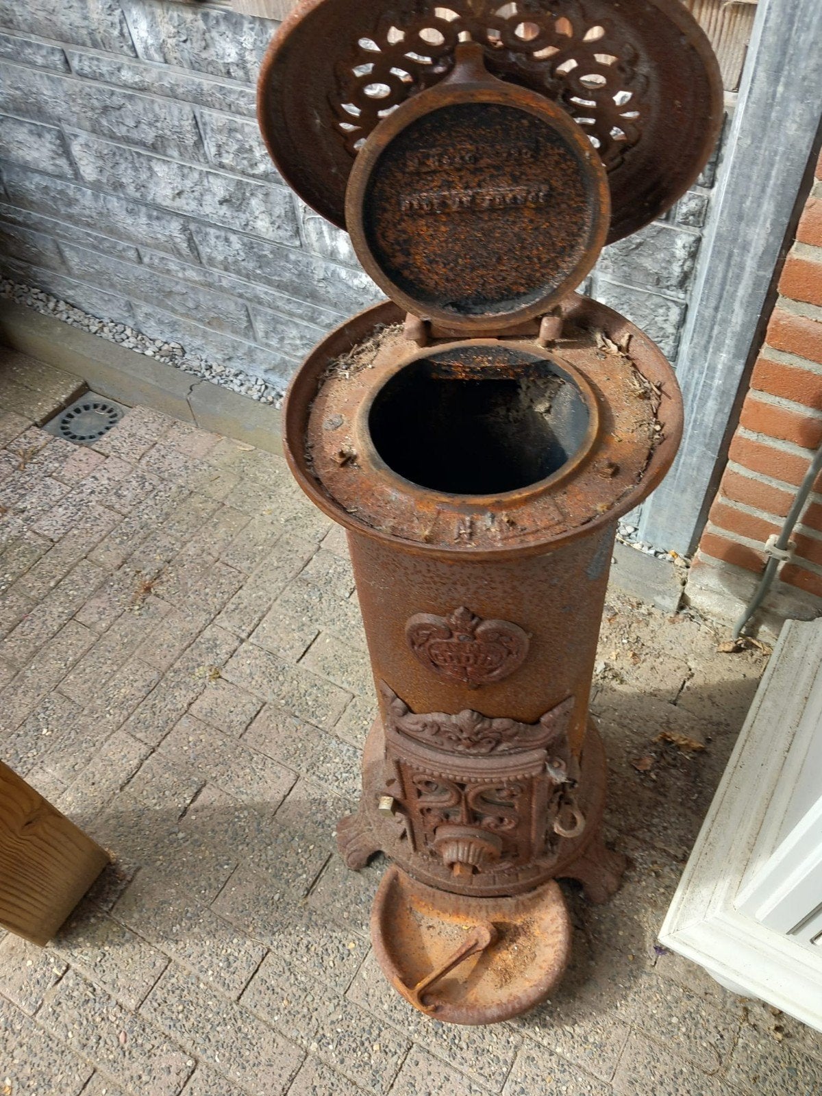 Antieke gietijzeren Godin kachel - Decoratief, Ophalen, Gebruikt, Houtkachel, Vrijstaand