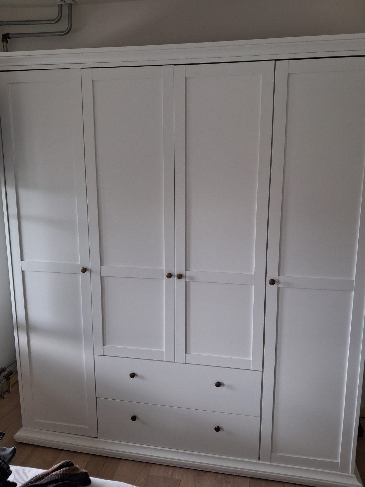 Witte kledingkast Leenbakker - Hioshop Venetië 4-deurs, Huis en Inrichting, Kasten | Kledingkasten, Met deur(en), Gebruikt, 200 cm of meer