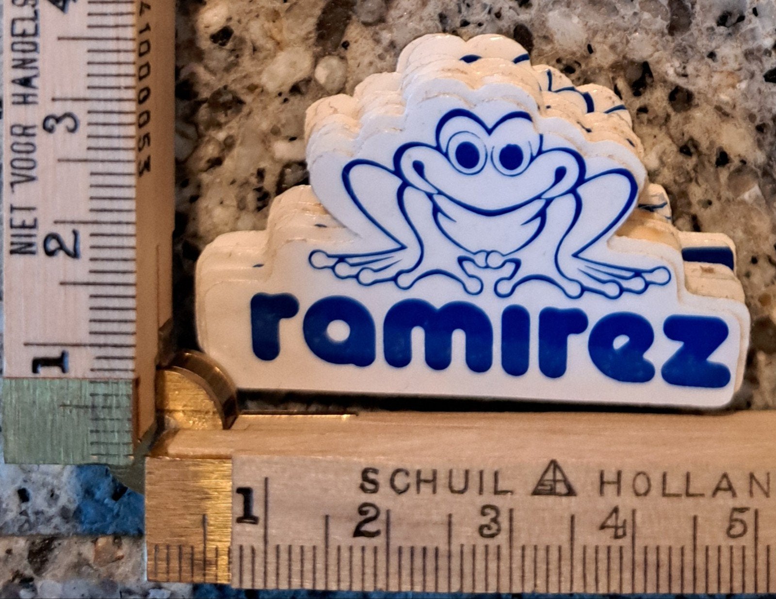 Kleine vintage sticker Ramirez kikker logo merk surfboard, Ophalen of Verzenden, Zo goed als nieuw, Overige typen