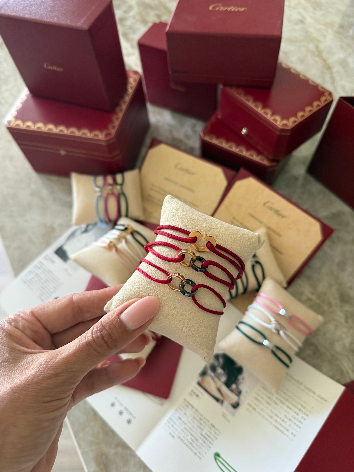 Cartier Cord Bracelet - Charity Love Trinity - Armband, Ophalen of Verzenden, Zo goed als nieuw, Goud